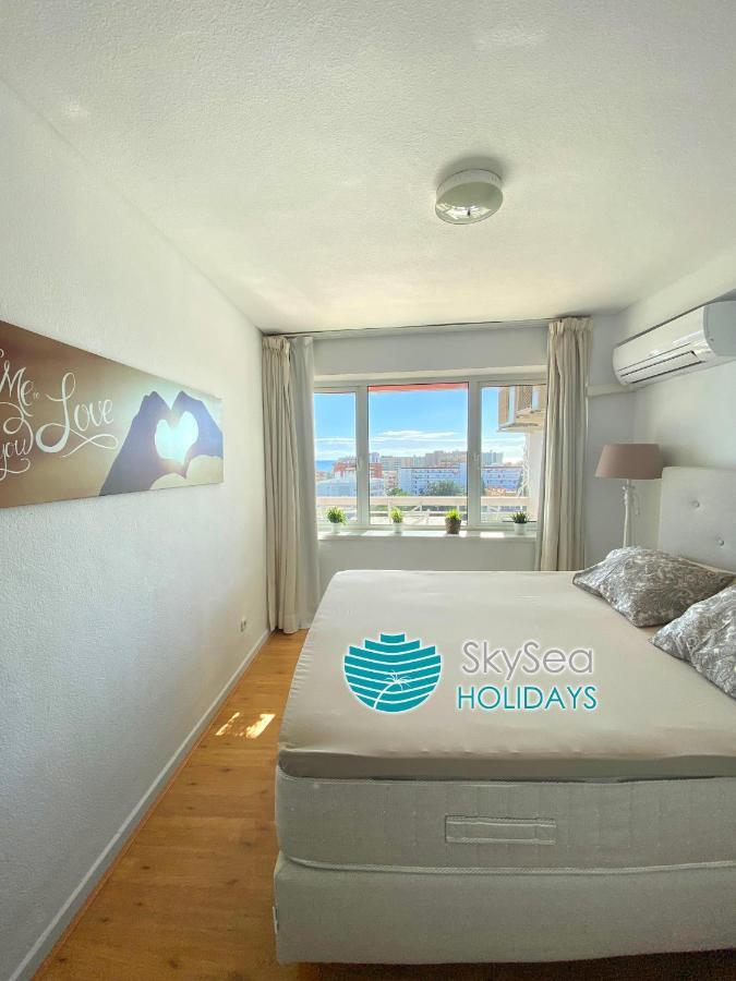 Ferienwohnung Skysea Holidays La Carihuela Torremolinos Exterior foto
