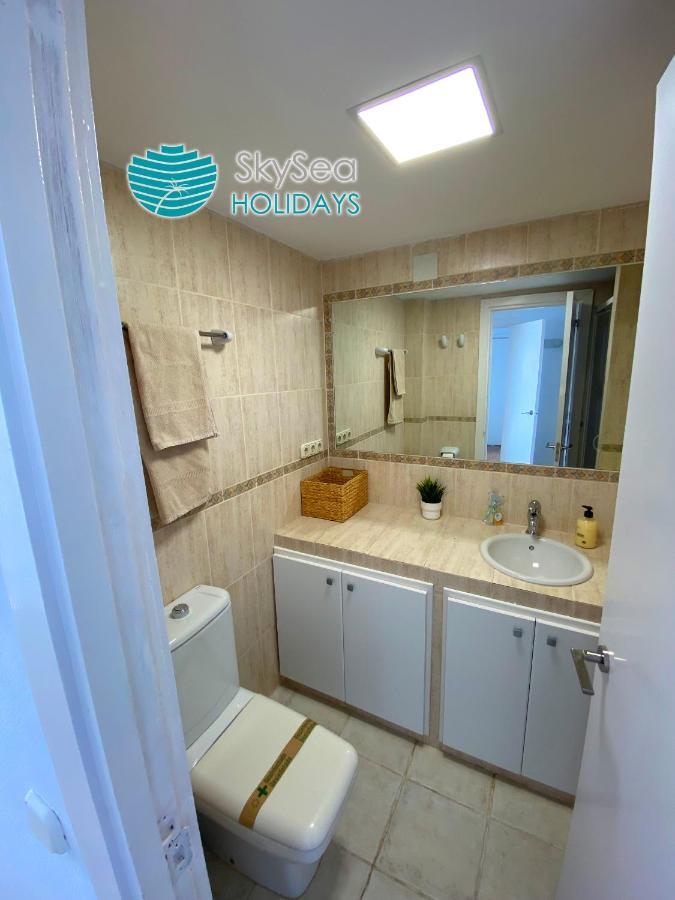 Ferienwohnung Skysea Holidays La Carihuela Torremolinos Exterior foto