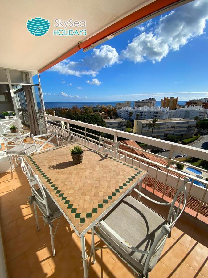 Ferienwohnung Skysea Holidays La Carihuela Torremolinos Exterior foto